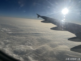 心情不愉快时，就该多看看天空[大哭]