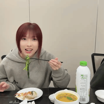 哦啊啊耶duangduang……太阔爱了[比心]