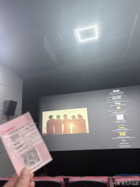 去看了纪录片，深刻感受到了电子竞技的魅力，每个电竞选手都很不容易，希望他们永远保持初心，在赛场上尽情的享受电竞带来快乐！！！越打越久！！！永远不“死”！[敬礼][敬礼][敬礼][topic src="10836"]#电竞[/topic] [topic src="236386"]#今年二十二[/topic] [topic src="178"]#王者荣耀[/topic] [topic src="120388"]#电竞赛事[/topic] 