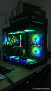 电脑打包发货了，暑假活动开始了