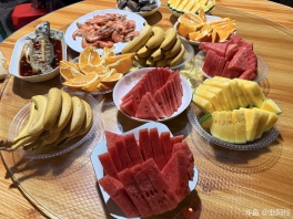 在灿团的日子真的很开心，也很感谢各位哥哥们和灿哥还有工作人员的对我们的照顾。在灿团的点点滴滴也会成为我最珍贵的回忆～
也很遗憾因为鼻子受伤的原因没能走到最后，也真的很想和大家一起体验吃鸡赛季最后刺激的比拼，祝灿团的姊妹们努力活到最后～拿下吃鸡赛！！！！
