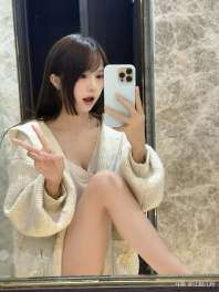 新发型亮相✨[topic src="5049"]#发型[/topic] [topic src="8524"]#新主播萌新新[/topic] 