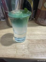 不出门的日子，适合小酌