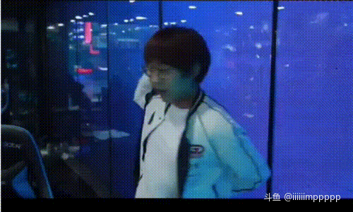 老噗生快0.0
老粉（中间虽然断粉过）
但你的青春大家都记得！！！