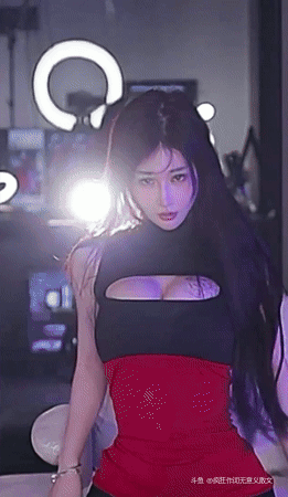 阿喜BABYxi-一个有着理想女性身材的诱人女神，你的一切都显得无比迷人。 眼睛，微笑，身体的曲线在舞蹈中，它似乎是一个艺术杰作，你想无休止地享受。[星星眼]