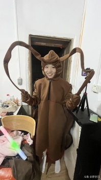 二十多天说长不长，说短不短。相聚其实是一种缘分,那些奋斗的日夜，那些欢笑与泪水，都定格在的这一刻。愿我们怀揣梦想，勇敢前行。还好感谢各位好哥哥们的支持[user src="peApYxK9Lb7l"]@阿瑾的神之左手616[/user] [user src="1q72B0n0979J"]@棋盘为地子为天[/user] [user src="OVAOz4WlaldQ"]@不过人间一碗烟火[/user] [user src="z97JzNjber7k"]@缘尽丶末离[/user] [user src="z97JzNjber7k"]@缘尽丶末离[/user] [user src="6N7nob2bPKwb"]@IR115[/user] [user src="KzAa9WqDeXA3"]@无归0402[/user] [user src="W67Qy4Y4jn70"]@笑誇當日爛柯仙[/user] [user src="9LA1eYDpY6Aq"]@永远的贰拾肆号[/user] [user src="EqAvPopYmpw5"]@倚楼听风雨500351[/user] [user src="LW7rKa1P06wG"]@用户8898888[/user] [user src="6N7nb6a037bl"]@條嘢泰郎粤BB[/user] 正是因为有了你们的支持，才有了我们不一样的二十多天。感谢大家这些天以来对我的包容，照顾与帮助，因为有你们我过得很充实，收获很丰富，很开心，曾与你们为伴，在这衷心祝愿大家在往后的日子里越来越好，工作顺利，身体健康。最后感谢基地里的工具人，你们辛苦了❤️