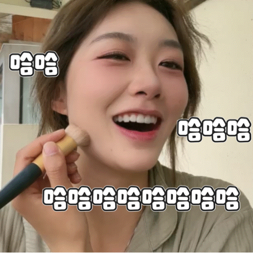 新表情包，快夸我！