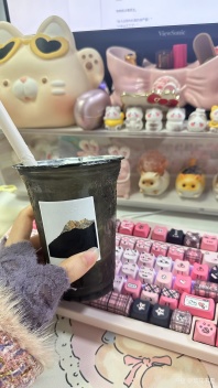 25号考试 在背书ing[topic src="111356"]#繁花末夏[/topic] 