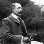 英国作曲家爱德华·埃尔加爵士逝世90周年.