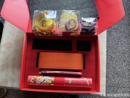 感谢斗鱼大大新年礼物💝。祝各位直播间大哥新年快乐🎉全家幸福😊身体健康。